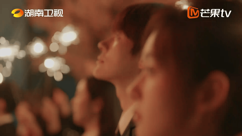 你是迟来的欢喜定档哇居然是双向暗恋的剧吗？魏哲鸣和郑合惠子是第一次合作吧，看看有