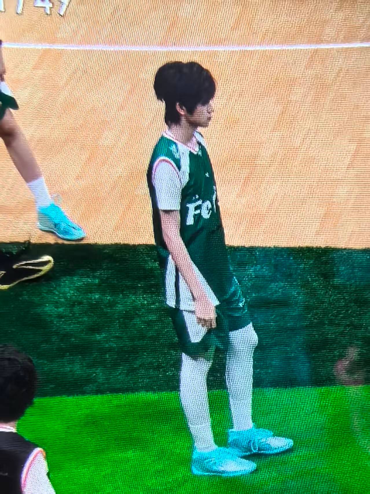 橹穆  这波明显我在硬撑 