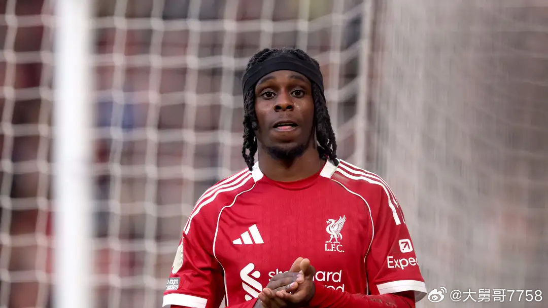 利物浦再遭伤病打击，杰里米·弗林蓬在与荷兰的比赛中替补出场后被换下。利物浦在足总