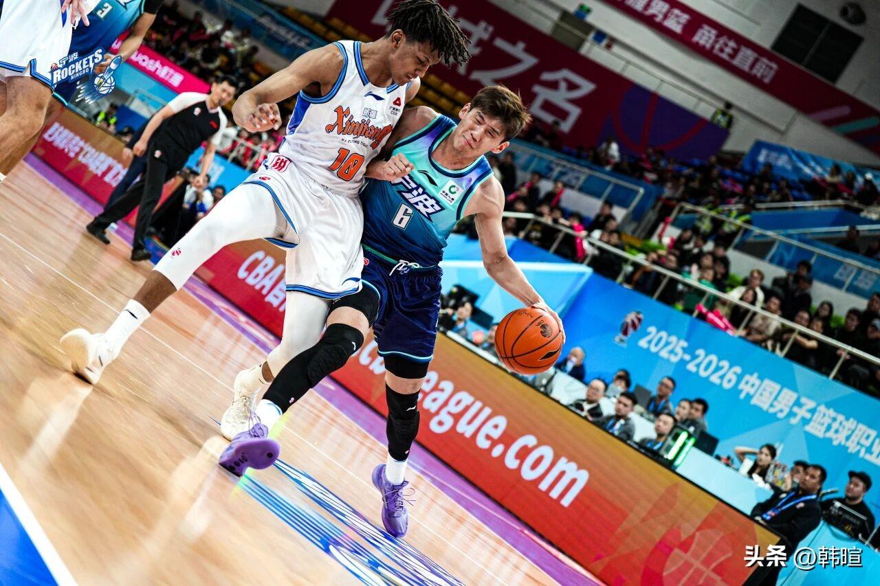 新疆男篮，7天内惨遭宁波男篮“双杀”！
继23日客场63-84、队史首次不敌宁波