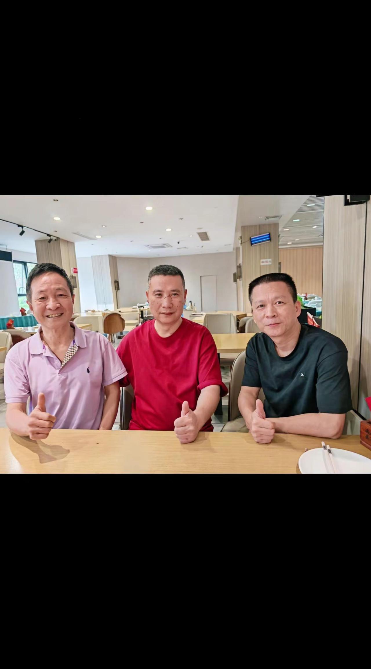 聚在一起是缘分