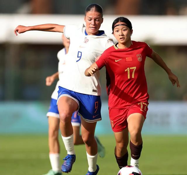 中国U17女足
挺进世界杯八强
说明什么？

说明：
我足球女线
在这个年龄段