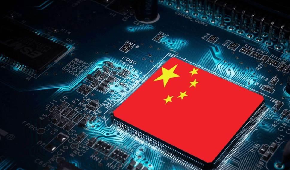 中国又出“新王炸”！美国人傻眼：封锁3年，竟养了个“怪物”？ 
 
 
麻烦各位