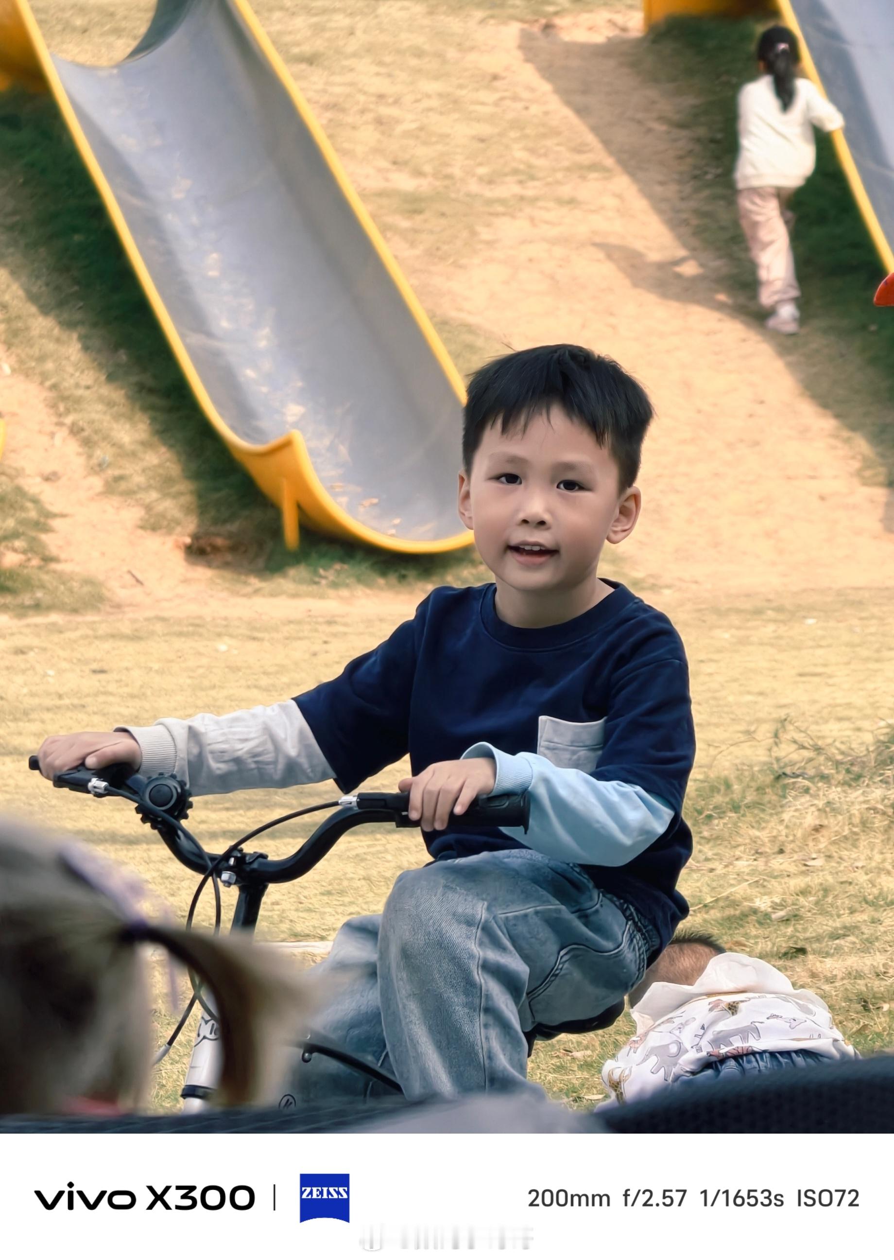 小哥哥的X300也用上增距镜了，先来几张样片，大家觉得效果如何？数码小哥哥推荐数