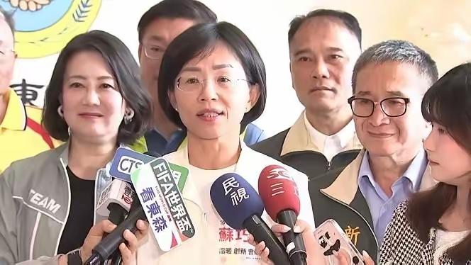 让人笑掉大牙！“黑桃A”、“雪龙吟”、“科目三”、“啊青春”、“把未来点亮”等歌