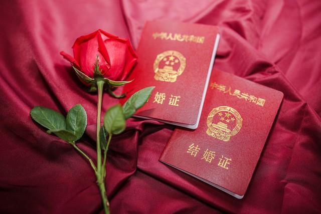 2026 年一季度民政部公布的婚姻数据再次牵动大众神经，全国结婚登记仅169.7