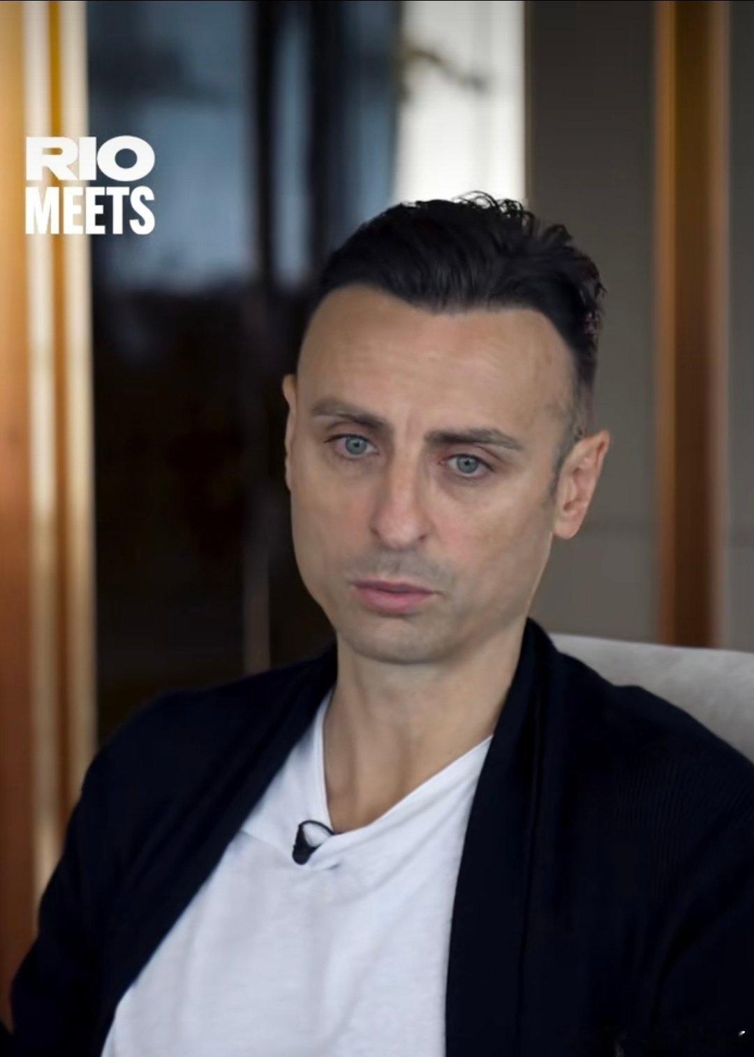 曼联曾经007球员贝尔巴托夫支持维尔茨贝尔巴托夫评论维尔茨时表示："我太喜欢这名