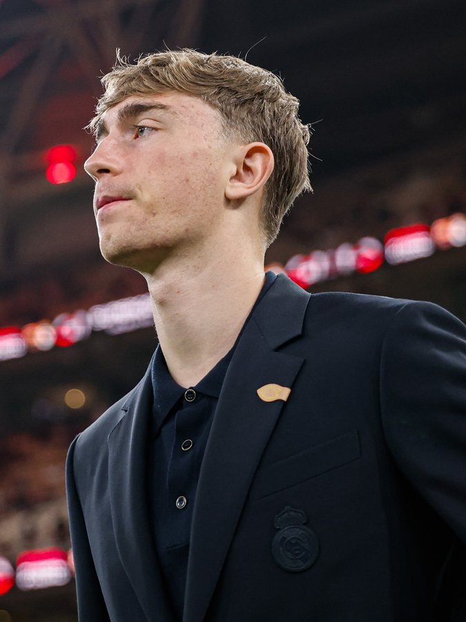 赫伊森的小腿仍然疼痛难忍他已经带伤上阵两周了皇马