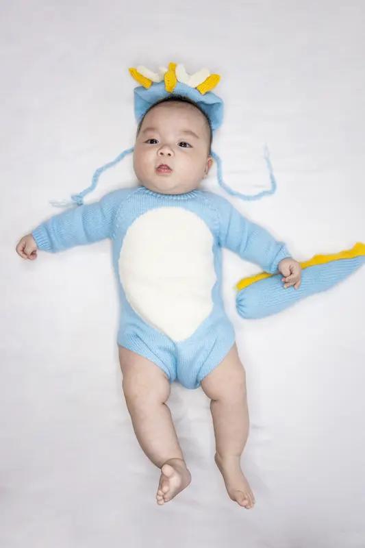 哇塞，相差108岁的两个“龙宝宝”同框，这画面简直太有冲击力了！108年的时光跨