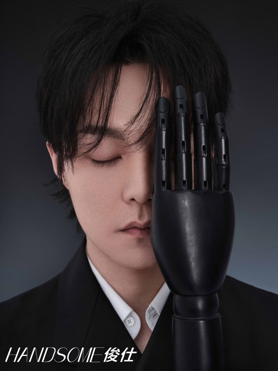 尹正尹正 我丑你还来看我们尹正还是很帅的，不懂的人有难了