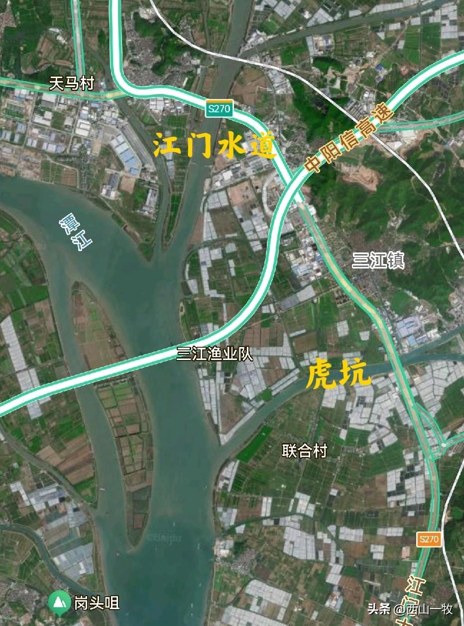 江门是西江之门，江门的三江镇，却不是从西江而来。江门南部有三条水道，潭江
、江门