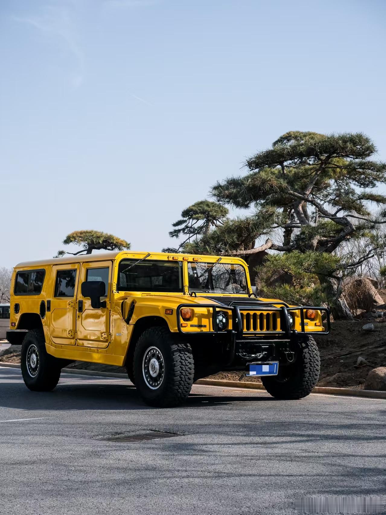 黄色军用悍马H1阿尔法版～12年1万英里多 