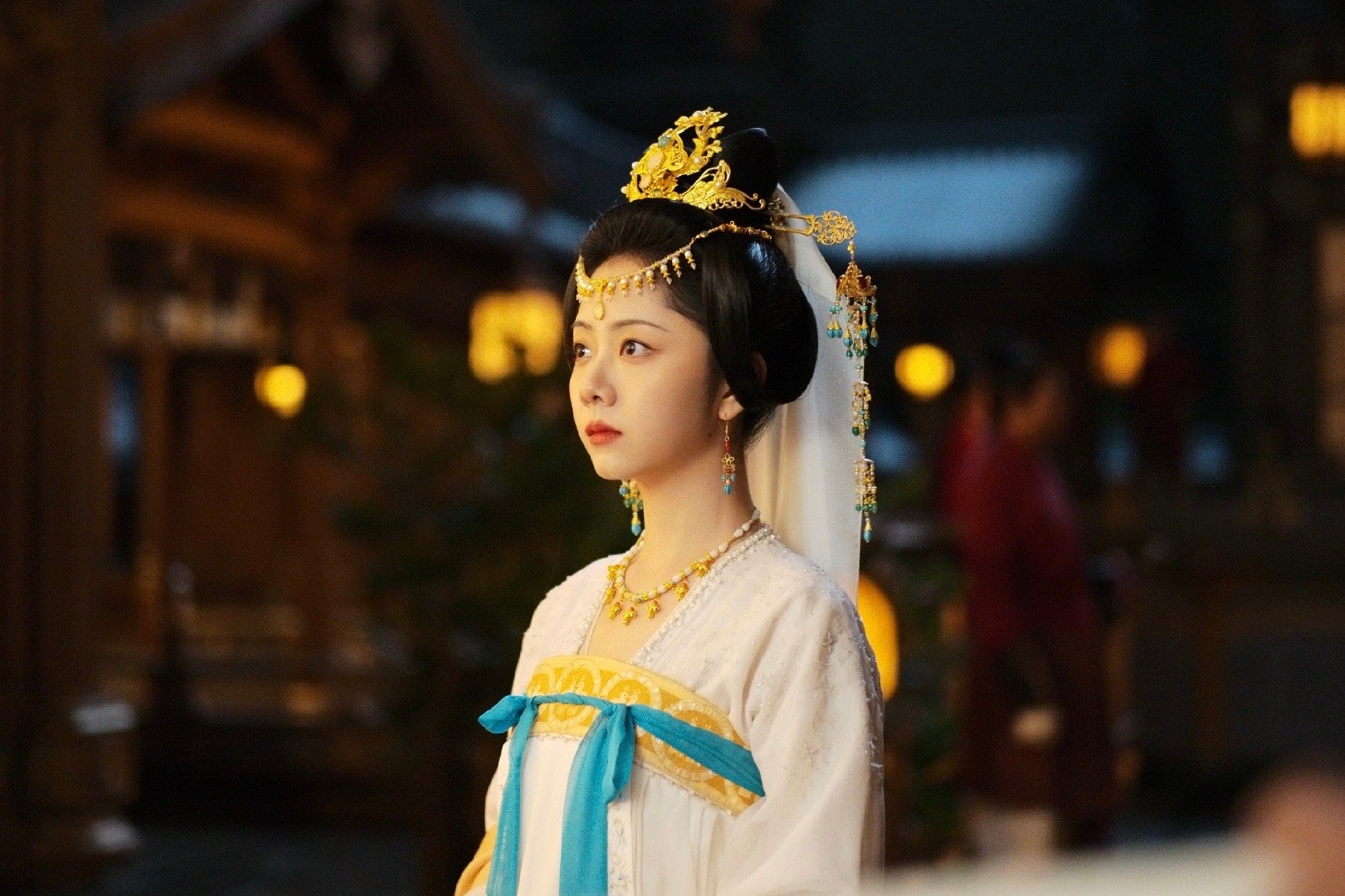 谭松韵南诏神女妆造  看《蜀锦人家》真的好养眼，季英英让蜀锦之美，不该囿于方寸之