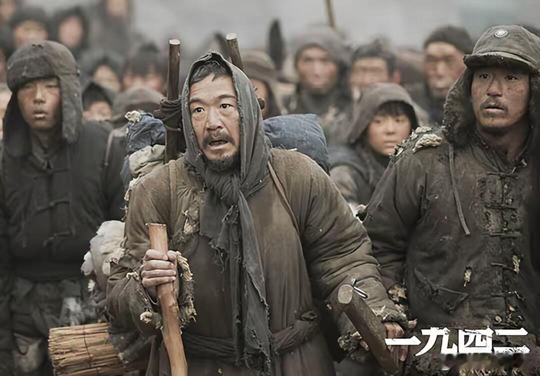 某一场戏，张国立：我不想说话。导演得知原因后：对不起，马上改 电影《一九四二》里