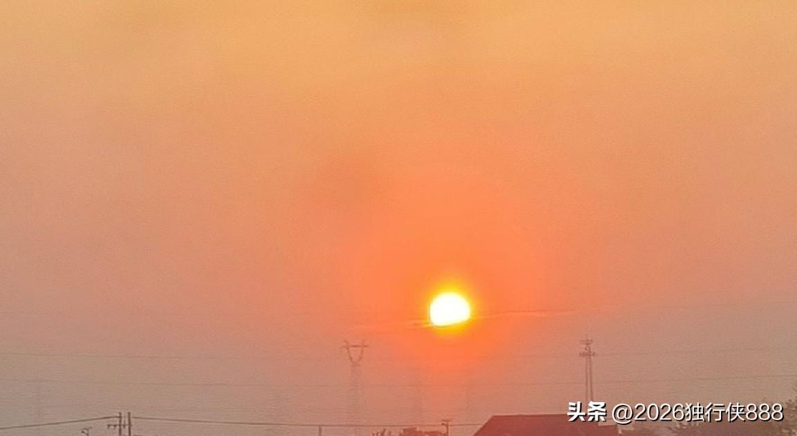 药店现在好过吗？
昨晚睡前，惊讶的看到一条朋友圈！
一个开药店的朋友，准备关掉一