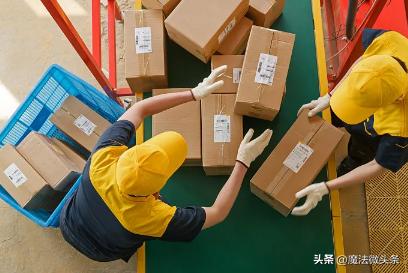 “让从‘新’者安心”，这里的“新”既指新就业形态劳动者，也指生育新政下的年轻父母