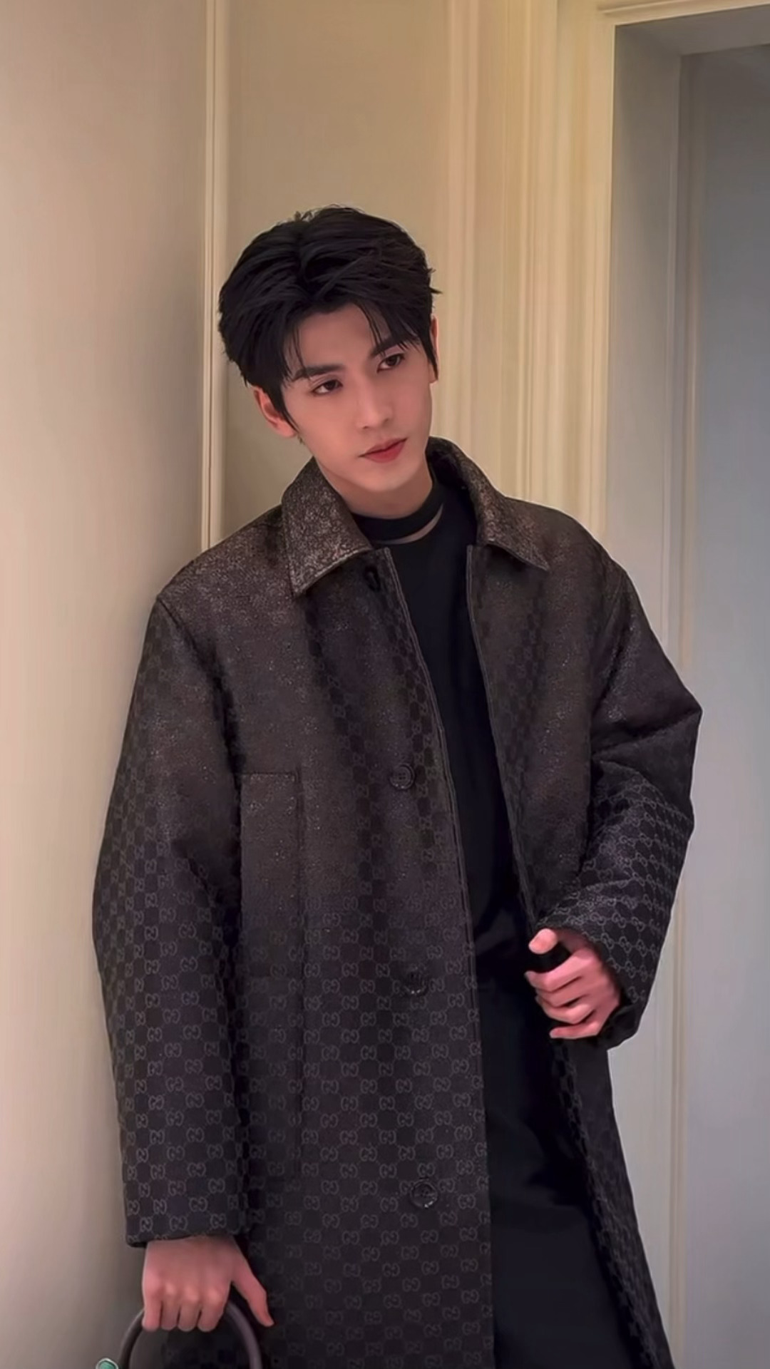 速来欣赏贵公子的绝世美颜，咋长这么爽呢！