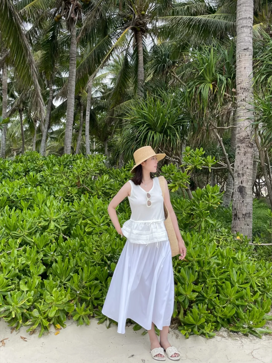 sanya life🏝️🥥