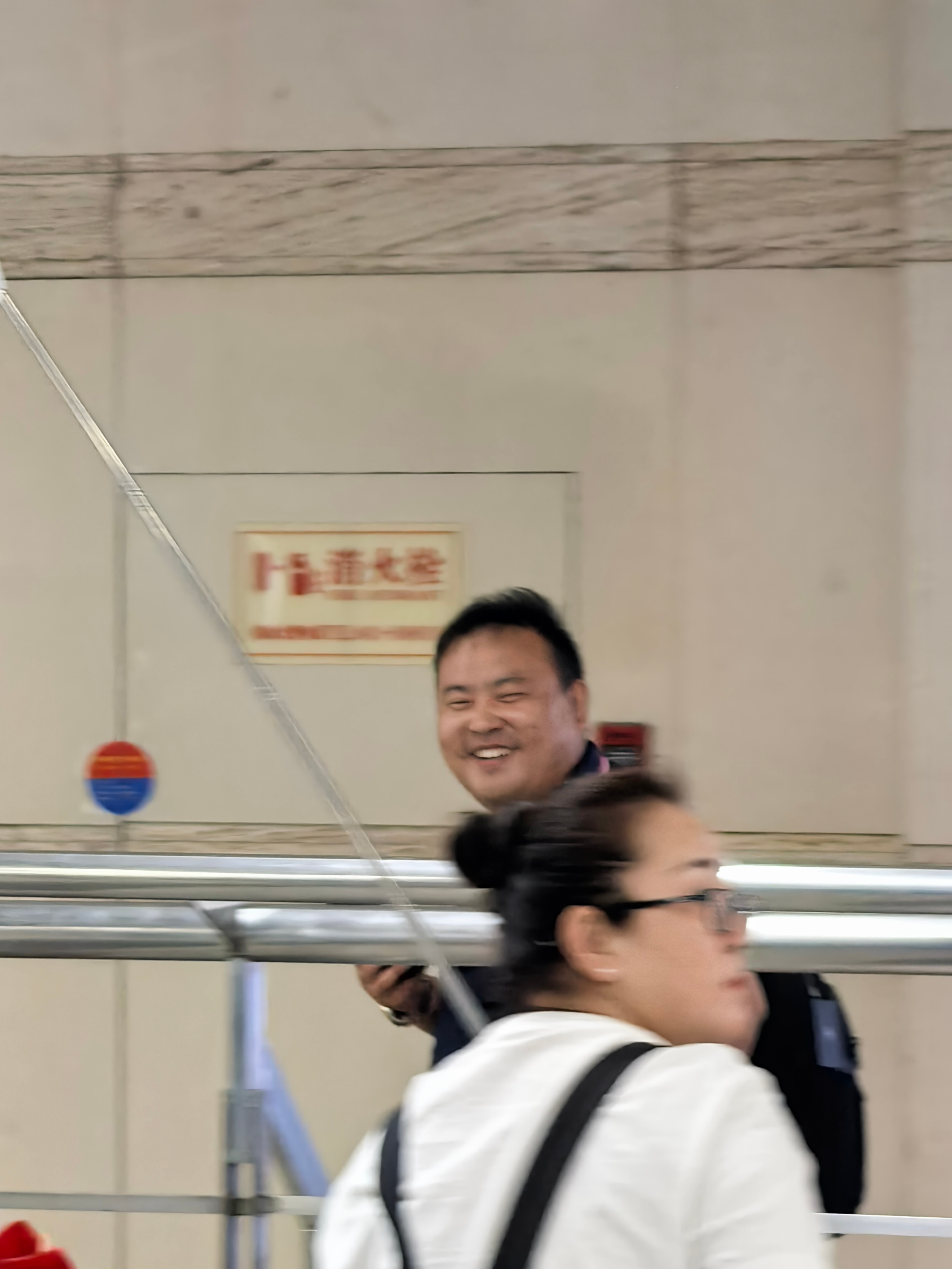 昨天有个好朋友说我衣品太差其实自己也有体会，确实没天赋这些年只能靠着颜值硬撑，真