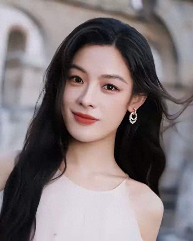 真没料到！中国艺人陈丽君，竟在全球给所有中国人狠狠争光了