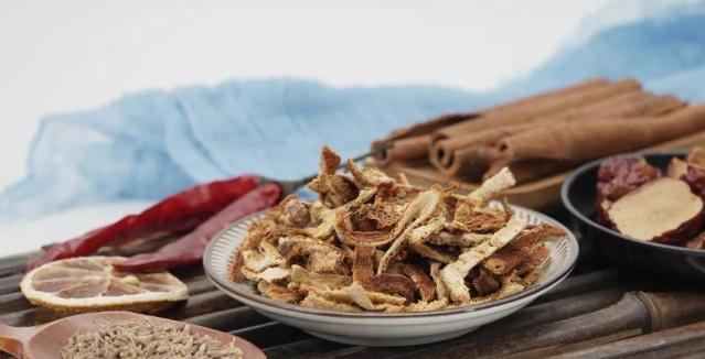 宗筋功能薄弱为何要进补与祛邪同步？一文讲清原理









最近很多中年朋