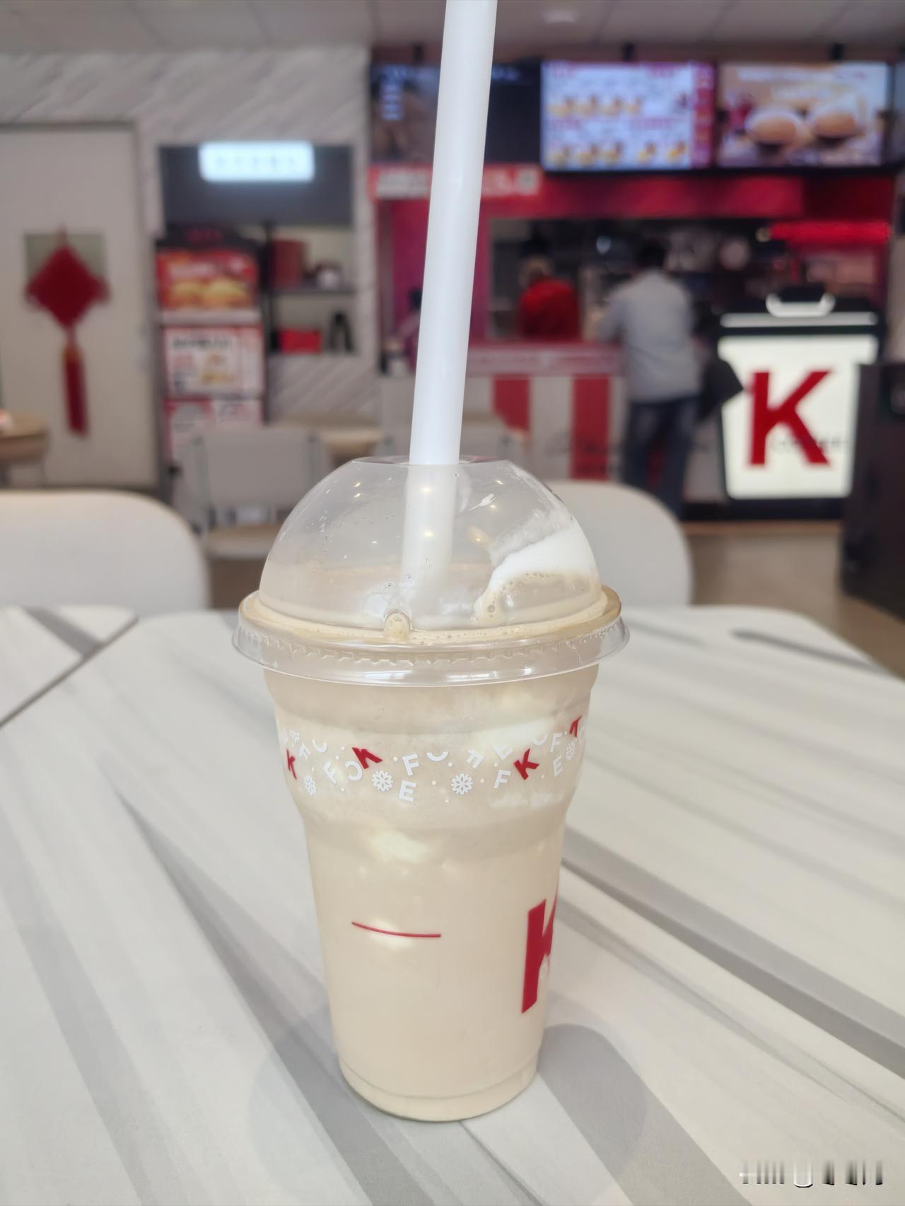 一个人别活得太累
     有时候我会想，我一天有4个小时开车在路上往返。回到家