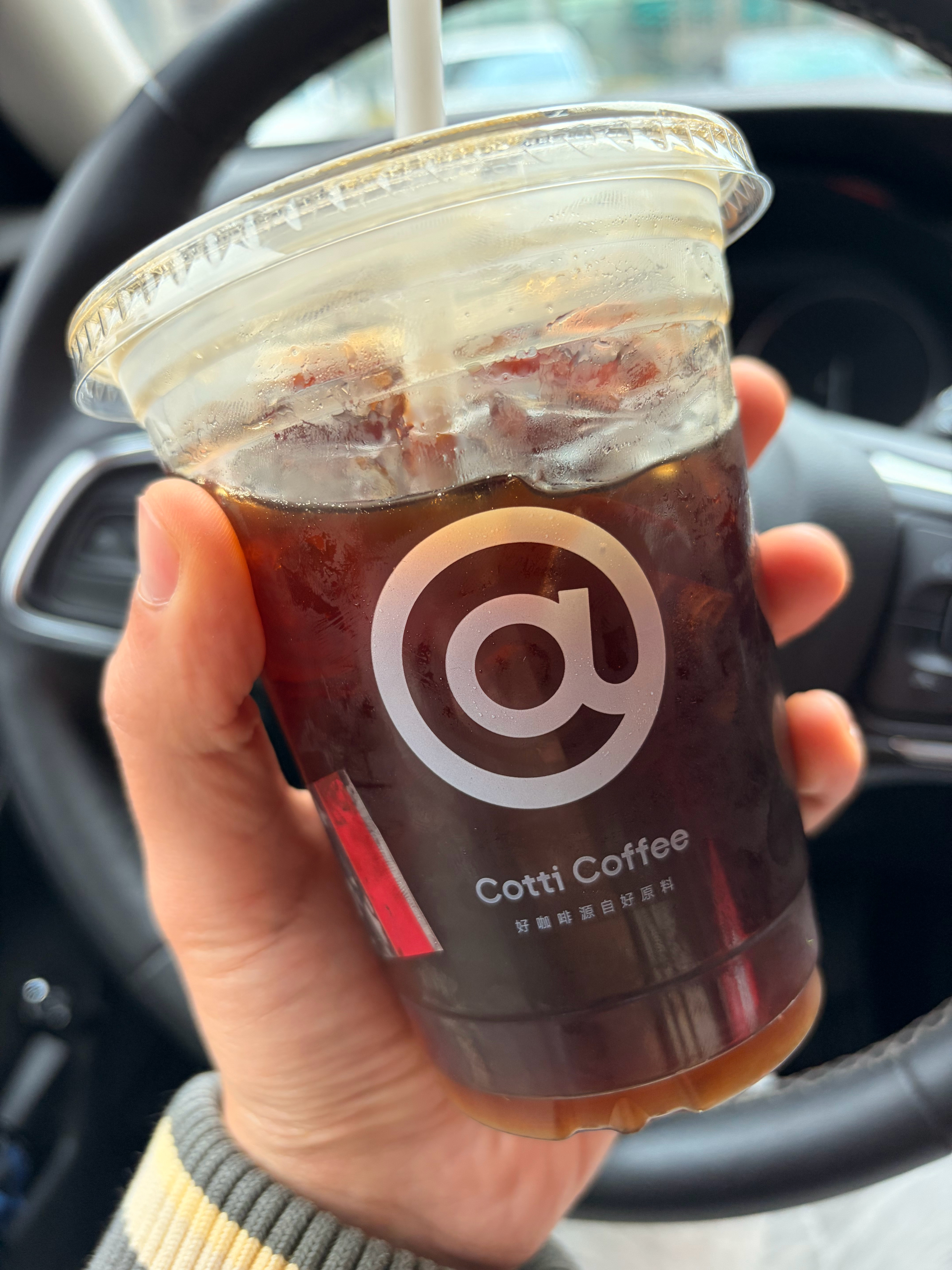 大风降温和朋友们聚一聚，外面真的是太冷了我的日常plog