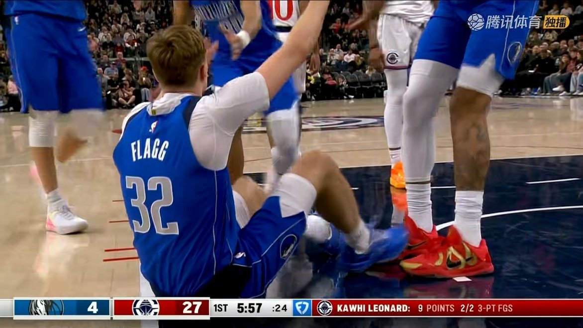 独行侠这。。。 