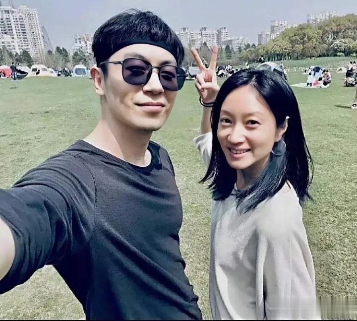 沈佳妮究竟有什么魅力，能让朱亚文那么爱她？#朱亚文# #明星夫妻#