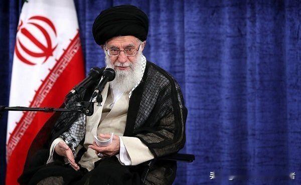 美国称阿亚图拉哈梅内伊可能成为以色列的下一个目标。
伊朗最高领袖阿亚图拉赛义德·