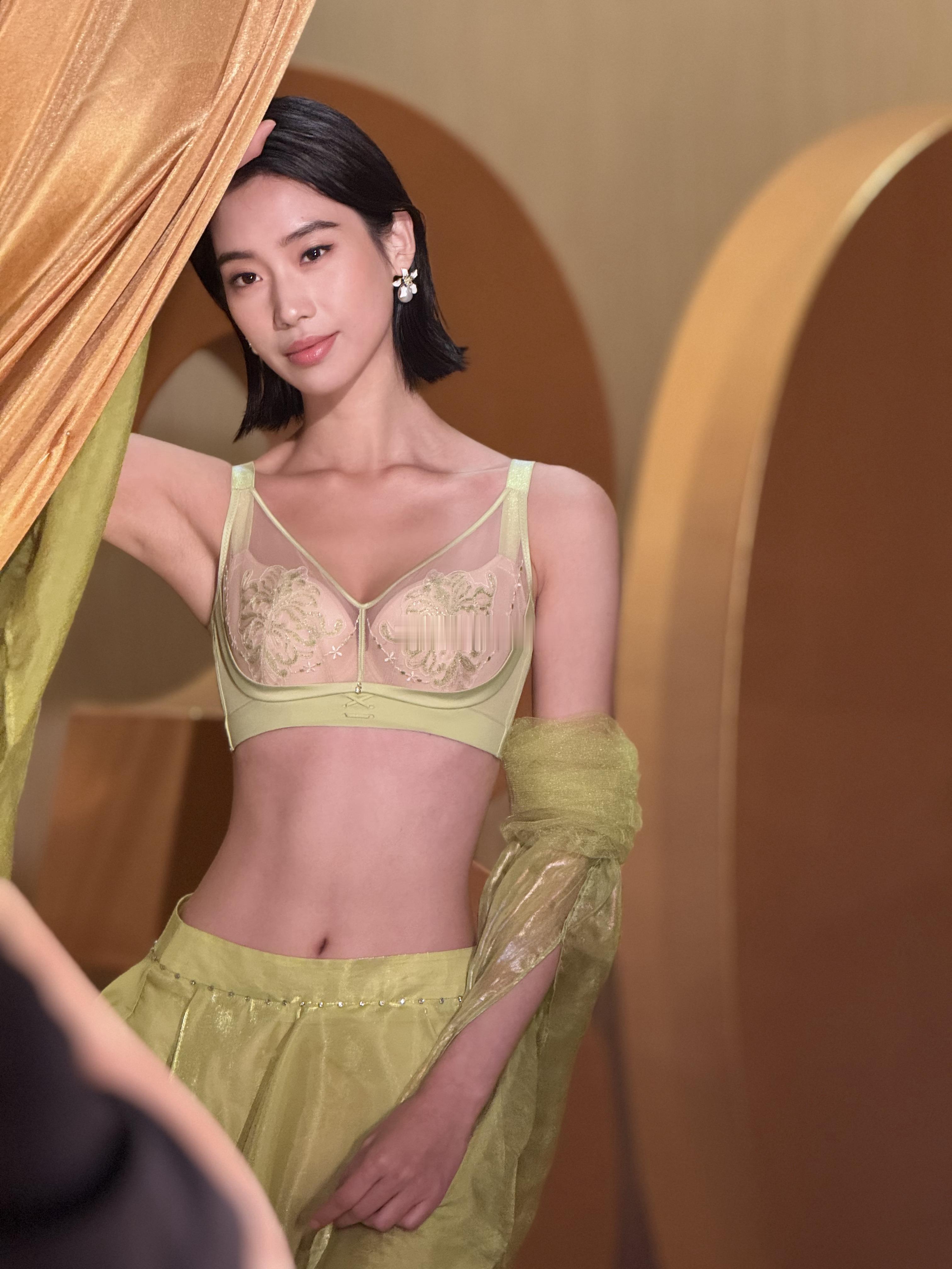三倪水奚[超话]打工日记 ​​​