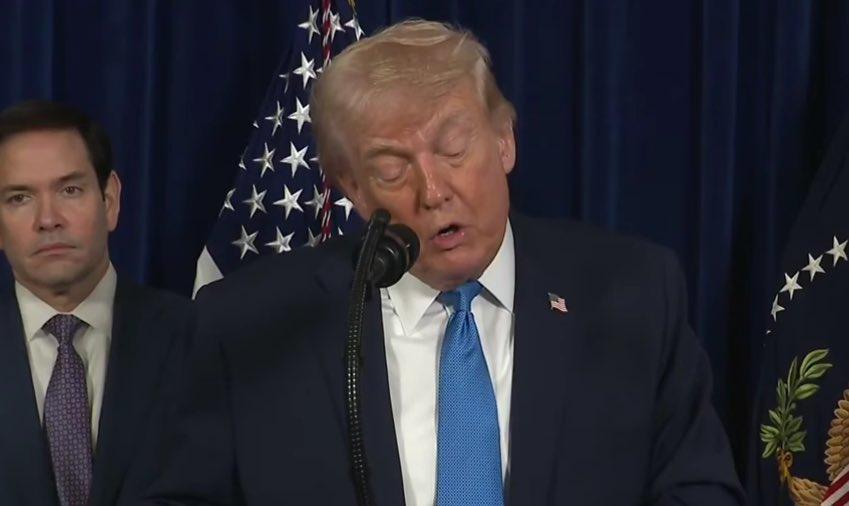 特朗普：我们将让
美国规模庞大的石油公司-﹣世界上最大的石油公司-﹣投入数十亿美