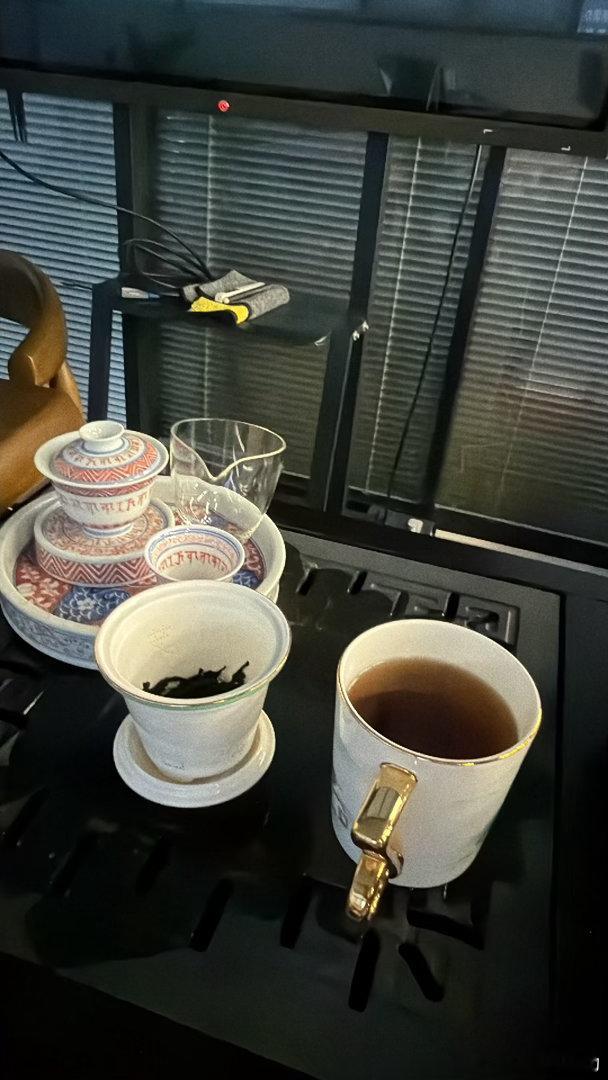 发现以前的竞争对手月销几千的链接现在都月销几十了！[微笑] ​​​