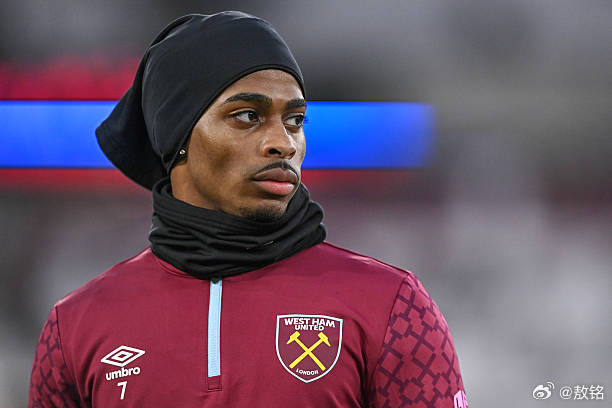 西汉姆联 家家都有一本难念的经之核心问题系列。萨默维尔快回来啊！国际比赛日回来，