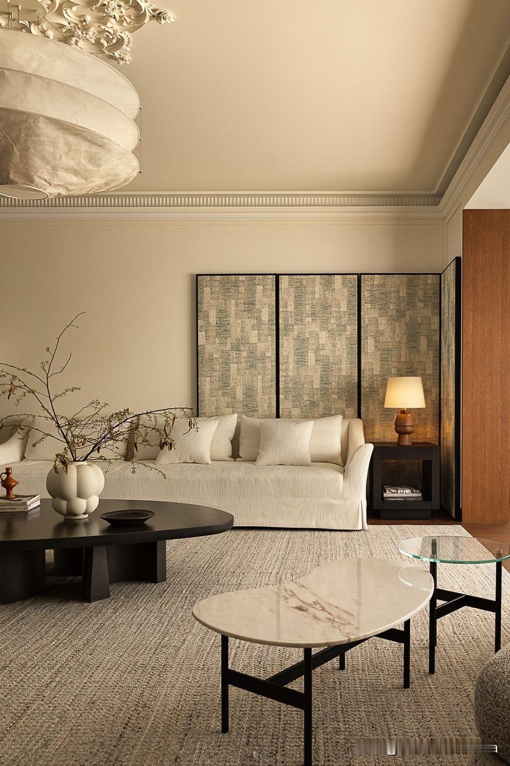 精装房,接房后软装怎么搭?
精装房软装搭配的核心，是先确定空间格调风格。

先从