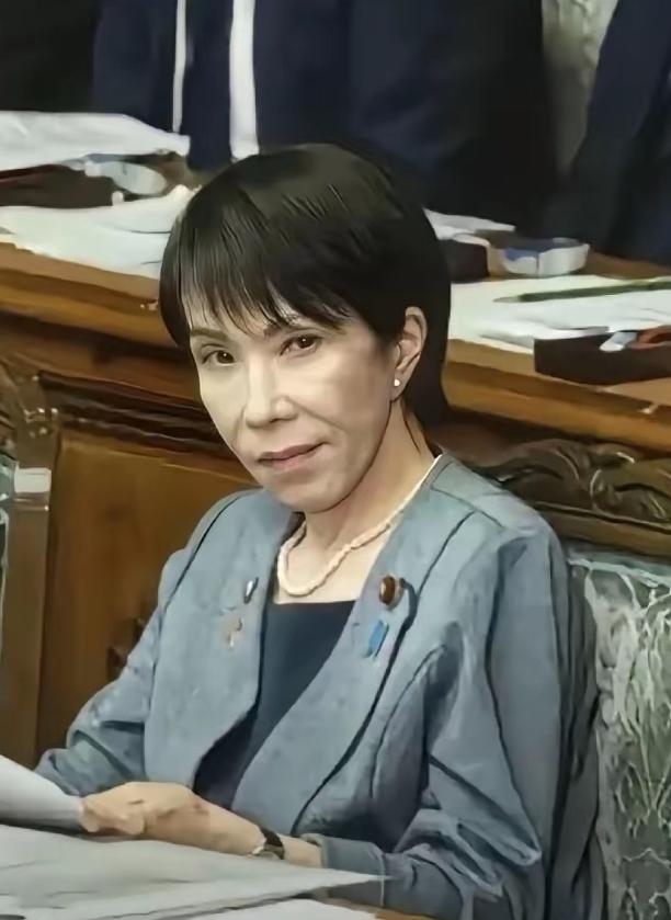 日本不怕中国有导弹，也不怕中国的核武器，甚至不怕中国的稀土制裁，真正让他们坐立难