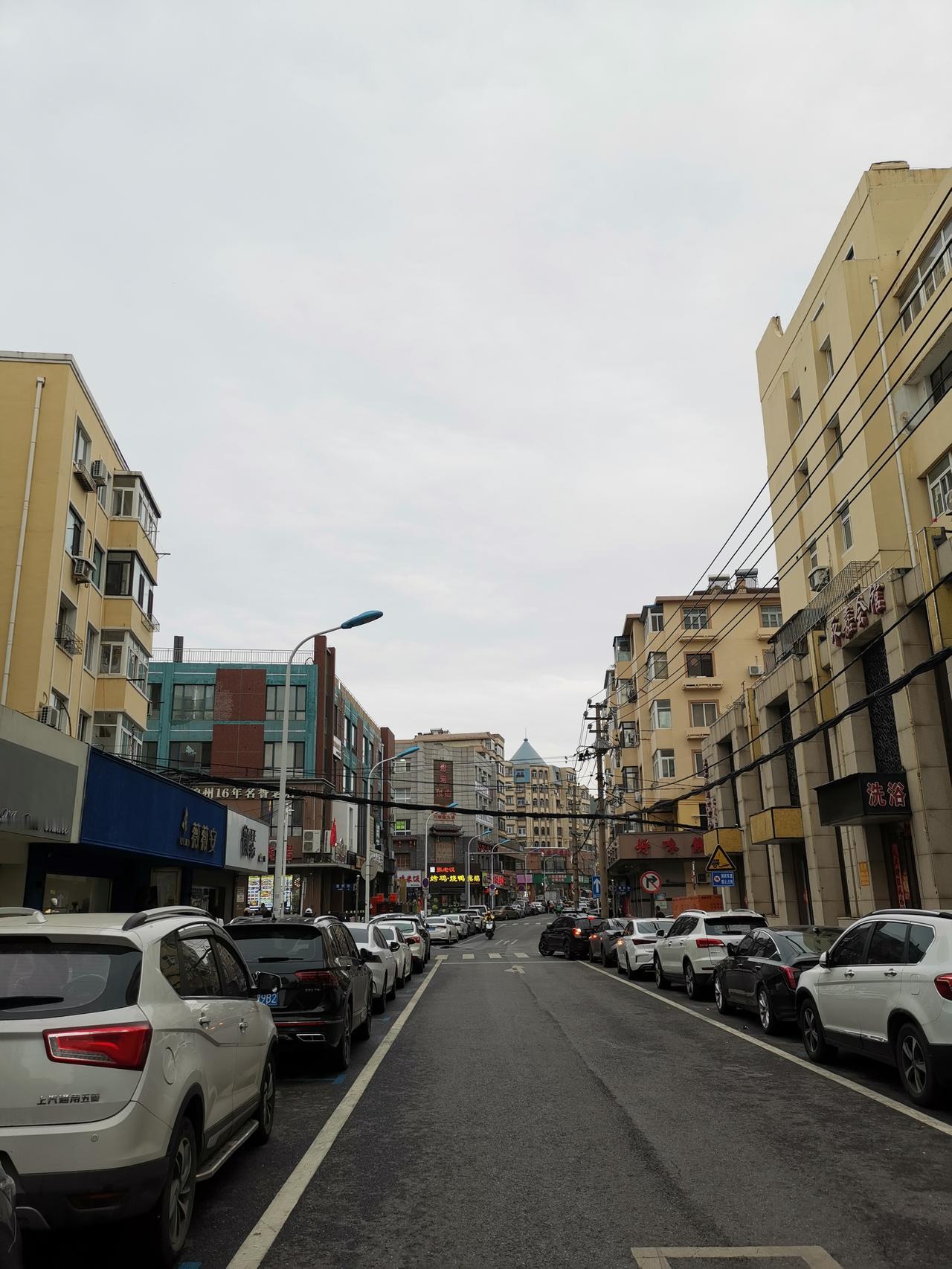 【有着特殊历史记忆的大连市旅顺口区忠诚街】
        大连旅顺忠诚街有着独