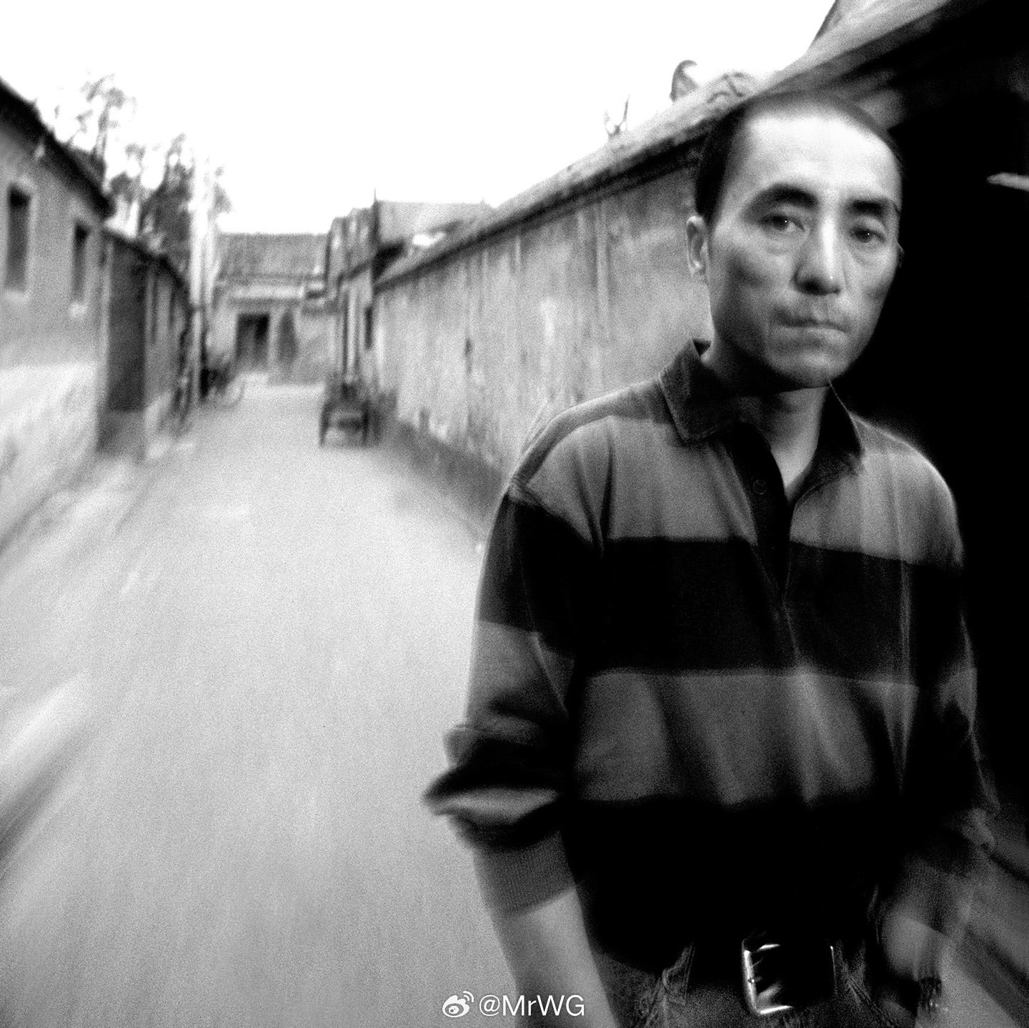 电影旧相簿子 1994年，北京胡同里的张艺谋，已故传奇摄影大师Douglas K