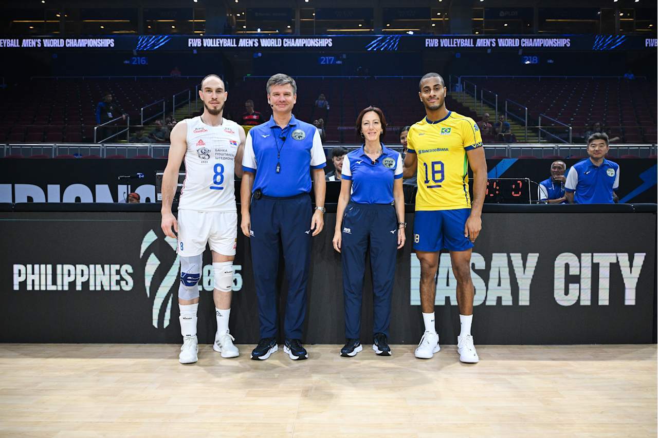 巴西🇧🇷男排马上要0-2落后塞尔维亚🇷🇸了！如果巴西今天0-3输给塞尔维