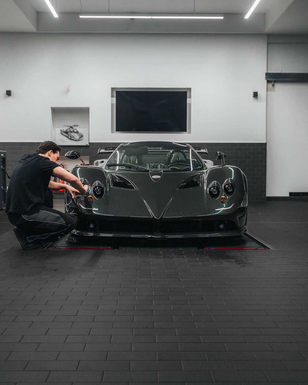 头哥车库唯一一台Zonda One-off Zonda Diamant...