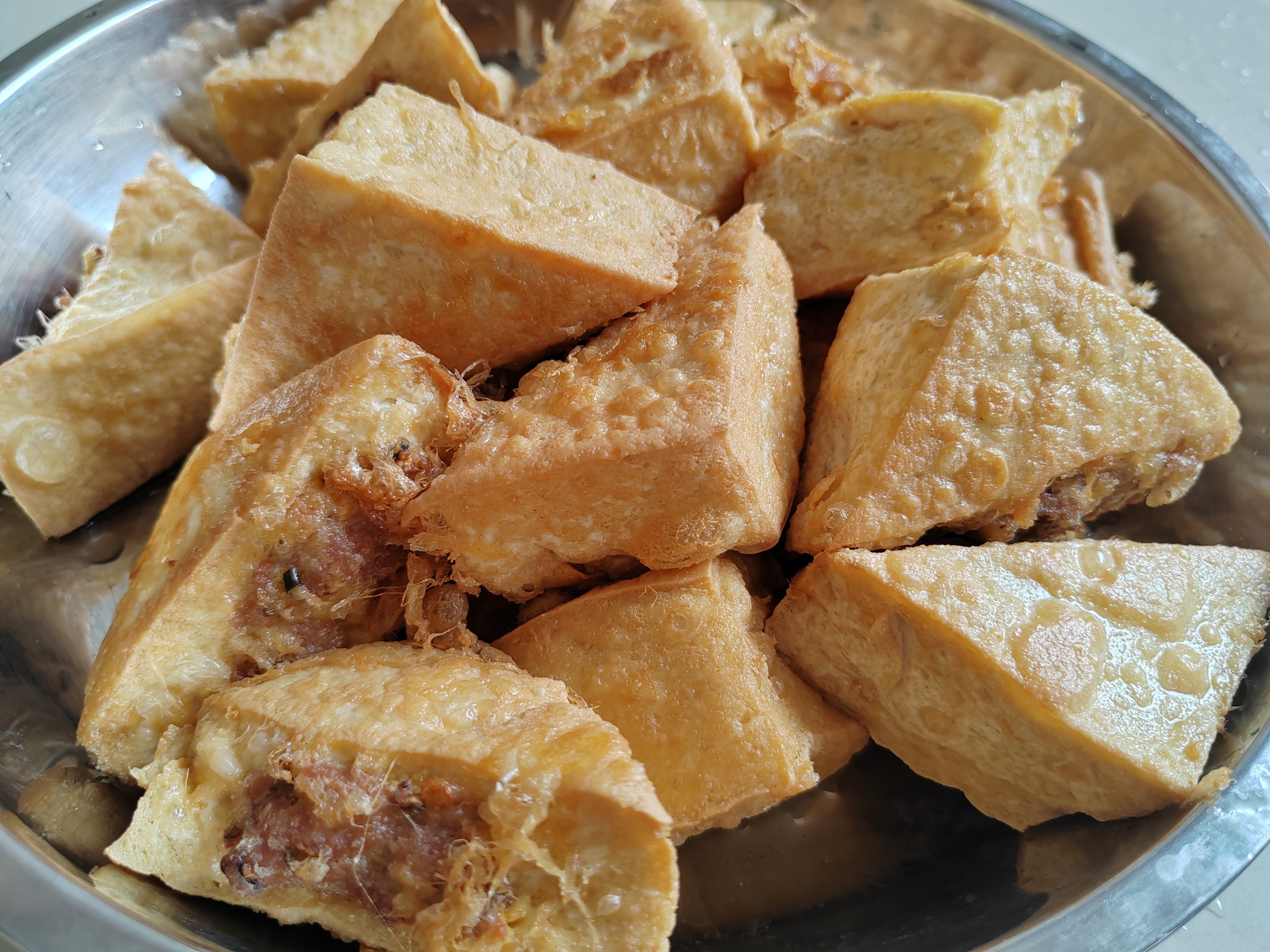 一条plog告别八月今天是8月的最后一天，我们在热烈的时光里，积淀力量，向阳生长