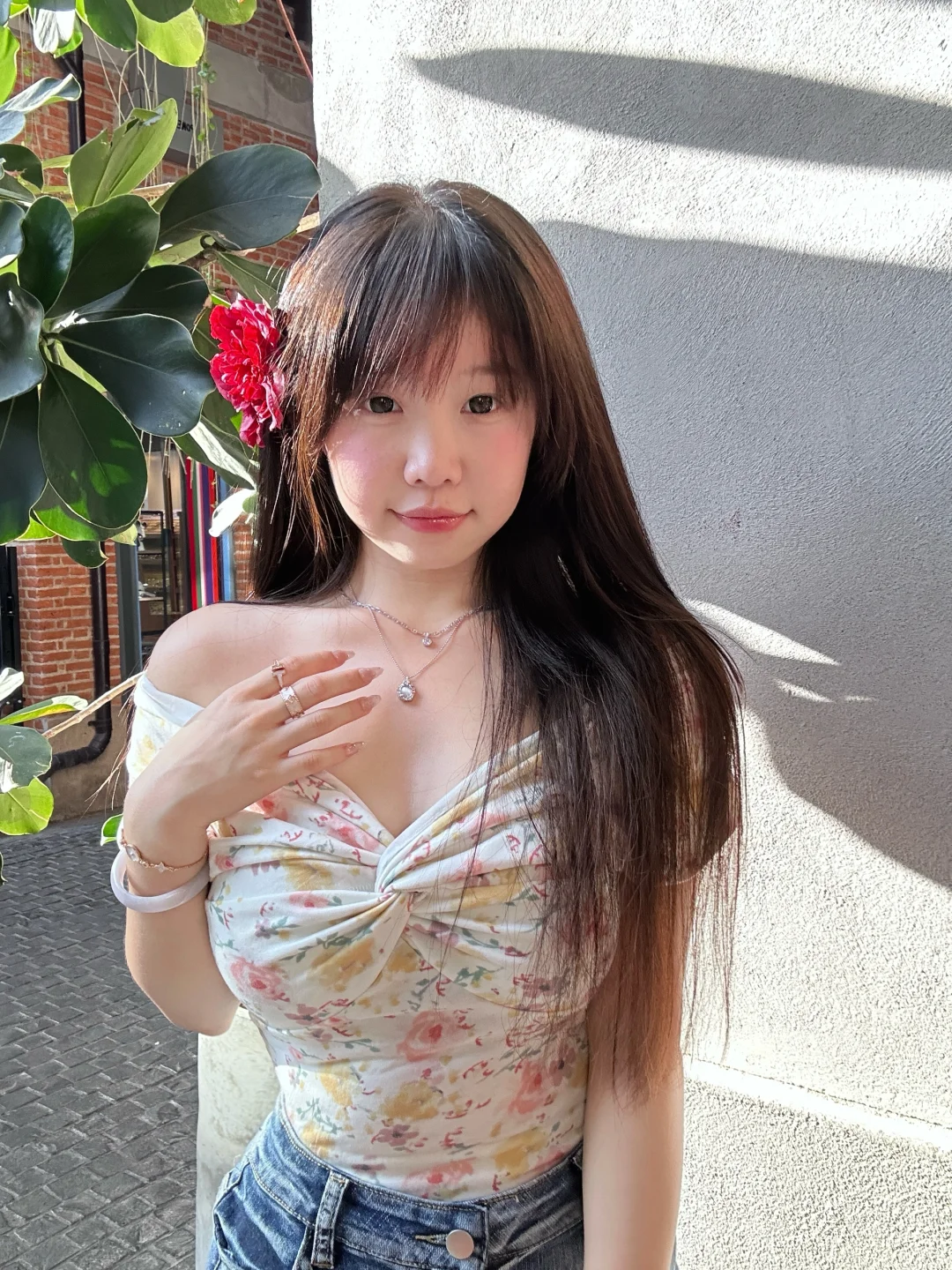 以前总觉得红配绿土土的