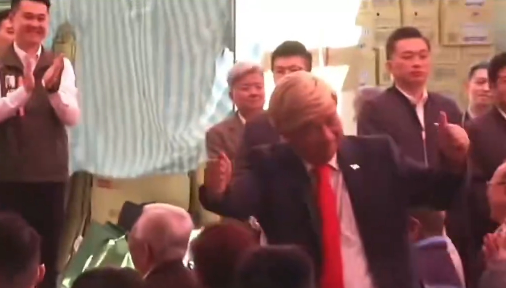 这是啥操作？