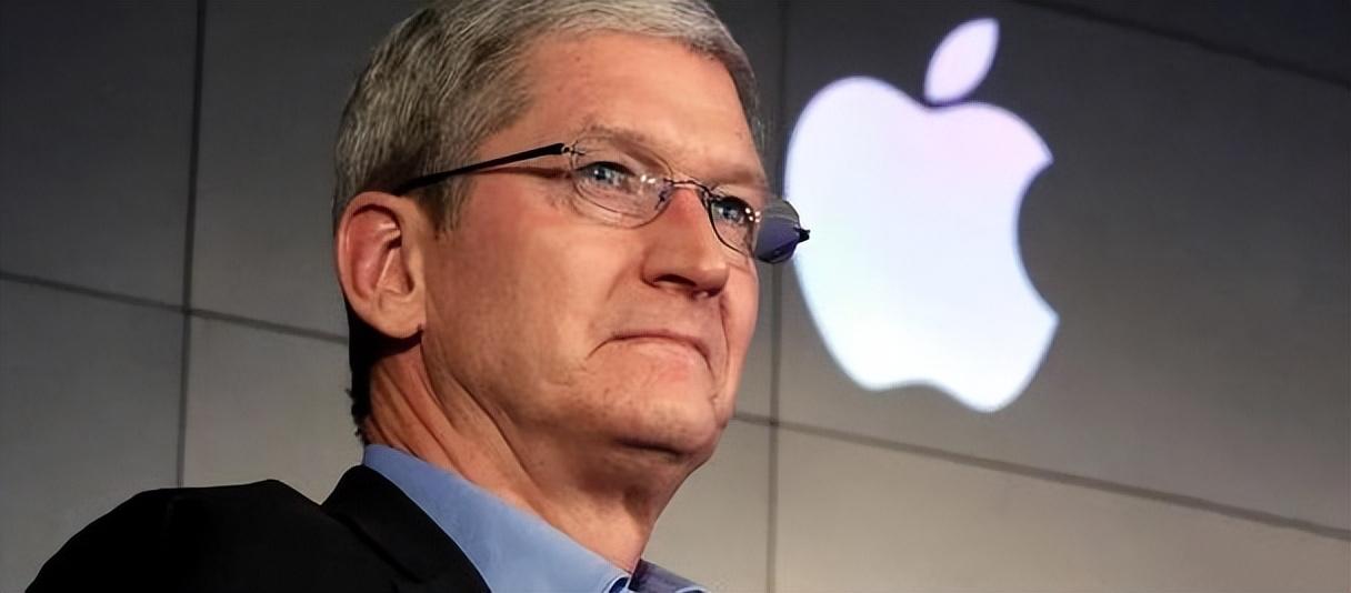 虽然库克没有明说，但是大家伙心底都清楚，iPhone在中国的销量是一年不如一年了