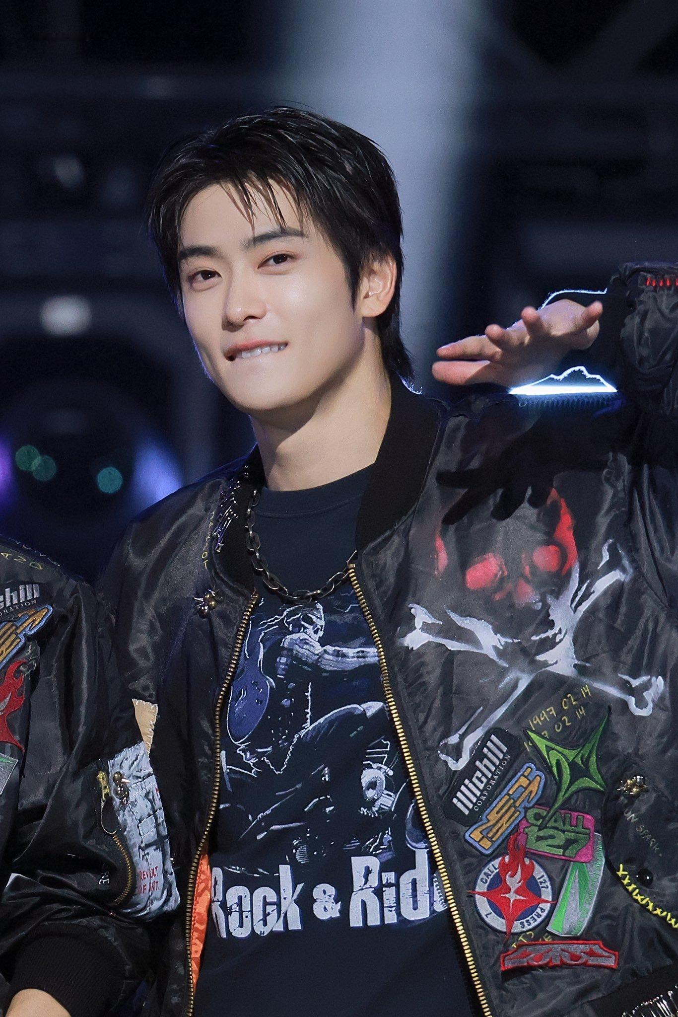 260815 KCON LA 饭拍冷脸帅热脸萌兼具😉©whitechocojh
