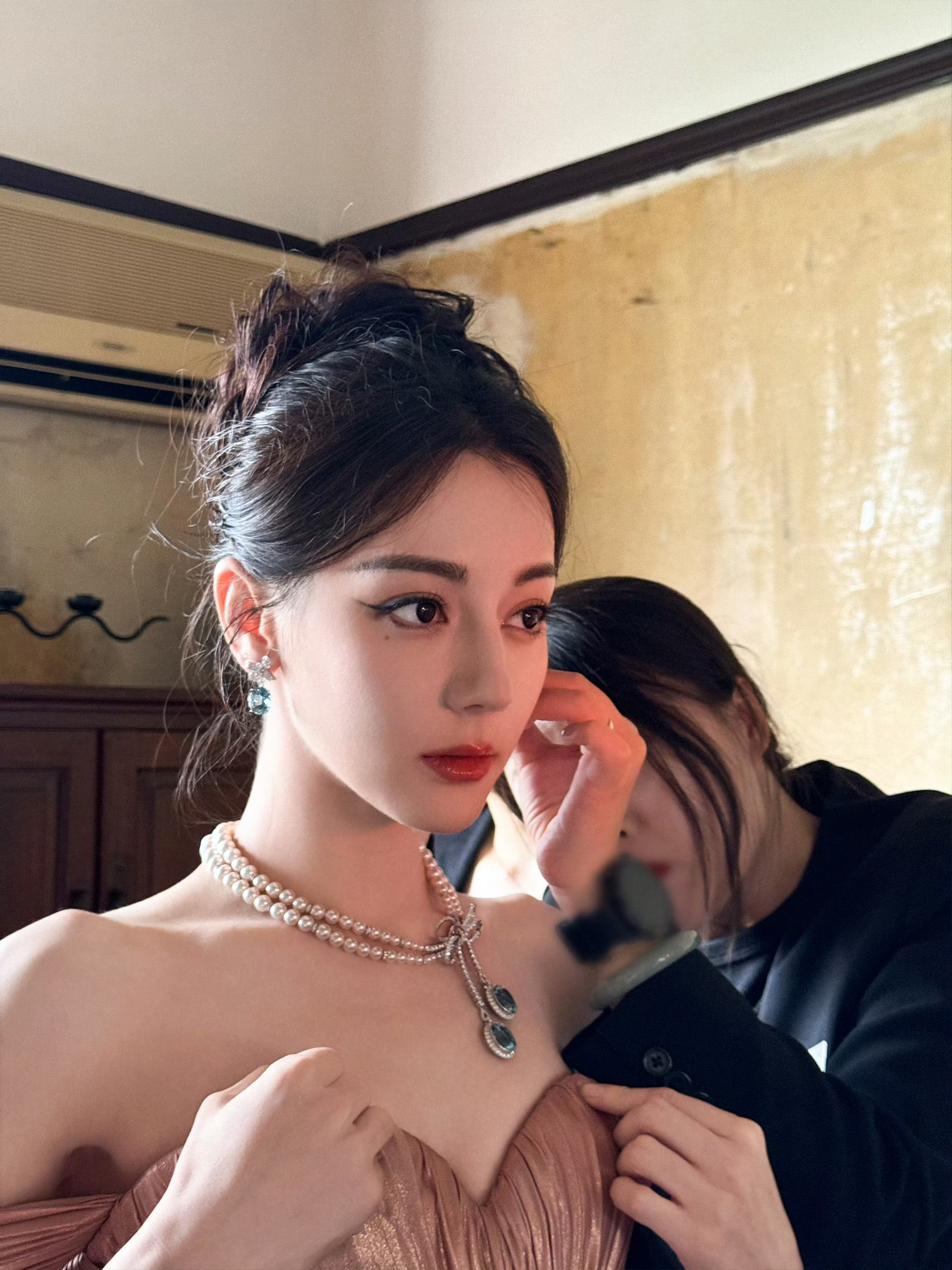 迪丽热巴迪丽热巴0603生日快乐 dlrb 今天星期巴 dlrb 迪丽热巴我喜欢