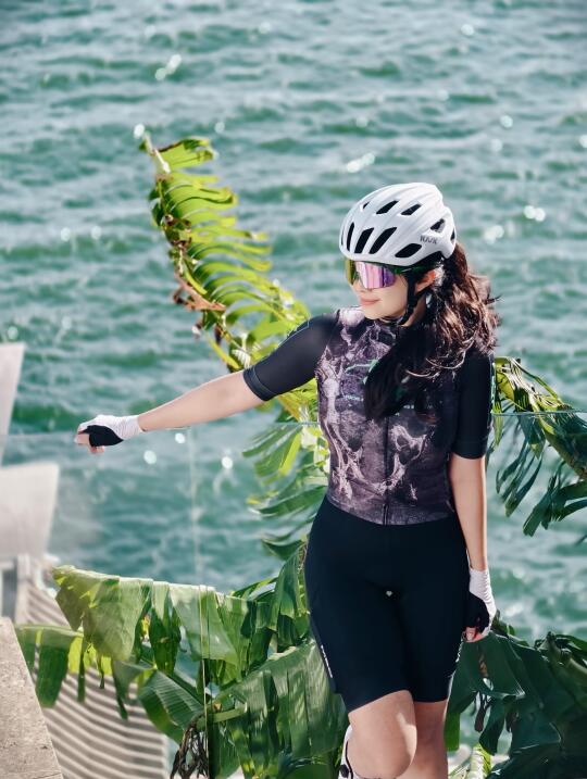 很火的深圳海贝湾711也是去了