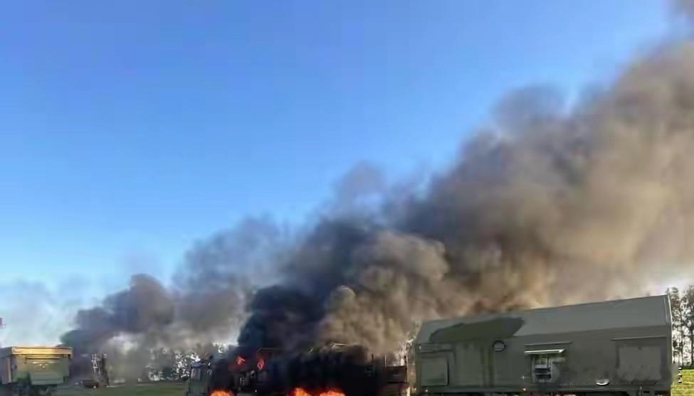 乌美俄三方会谈23日晚在阿布扎比刚拉开序幕，俄军当晚就对乌克兰发起了大规模空袭，