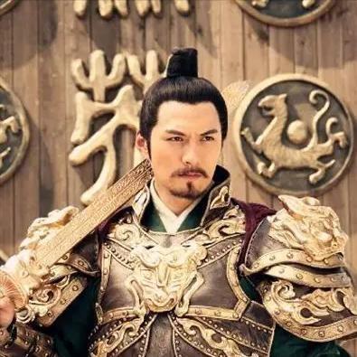 同居第二天，她突然问我：“如果我怀孕了，你怎么办？”
你以为是撒娇，是浪漫，是两
