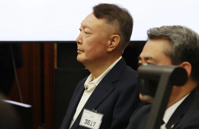 5000万双眼睛盯着屏幕，尹锡悦的生死判决即将揭晓。李在明这一招，直接把对手钉在